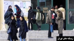 حجاب در دانشگاه‌ها