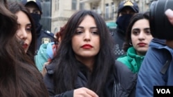 Journalist Aytac Tapdiq attends a protest in Baku's Fountain Square in Azerbaijan in March 2023. (Ulviyya Guliyeva/VOA)