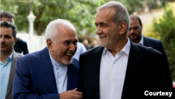 جواد ظریف در کنار مسعود پزشکیان