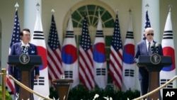 조 바이든 미국 대통령과 윤석열 한국 대통령이 지난 4월 정상회담에서 워싱턴 선언을 발표했다.