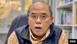 前香港民意研究所副行政总裁钟剑华批评，李家超一人参选的特首选举电视答问会只是”走过场”，形容李家超的解说能力是”灾难级”，不会改变市民对特首选举抱”躺平”的态度 (美国之音/汤惠芸)