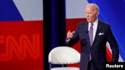 جو بایدن رییس جمهوری ایالات متحده در برنامه ای به میزبانی شبکه سی ان ان - ۲۹ مهر ۱۴۰۰ 