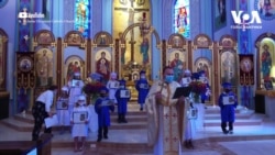 З яким настроєм чекають на Великдень американці та українська громада у США, та як готуються церкви? Відео