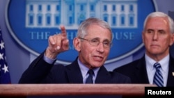 Директор Національного інституту США з алергій та інфекційних хвороб д-р Ентоні Фаучі