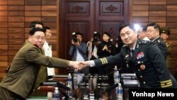 韩国与朝鲜高级军官2018年6月14日在板门店会晤（韩联社）