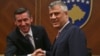 ARHIVA - Kadri Veselji (levo) čestita novoizabranom predsedniku Kosova Hašimu Tačiju na sednici Skupštine Kosova 26. februara 2016. (Foto: AP/Visar Kryeziu)