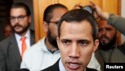 Samoproklamovani predsednik Venecuele Huan Guaido