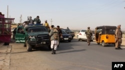 Afghan security forces patrol amid ongoing battles between Taliban militants and Afghan security forces, in Kunduz, capital of northeastern Kunduz province in Afghanistan, September 28, 2015. 