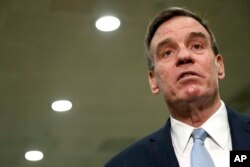 미 상원 정보위원장인 마크 워너 민주당 의원