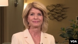 前美国驻丹麦大使桑兹在纽约接受美国之音采访。(2025年9月22日)