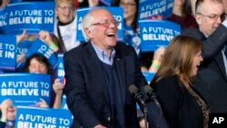 سناتور دمکرات، برنی سندرز