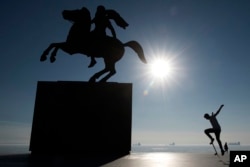 تندیس اسکندر در یونان