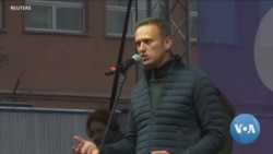 Russian Opposition Leader Hospitalized After Suspected Poisoning Attack