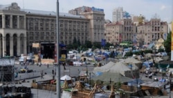 Maydonni tozalashmoqchi, maydonchilar qarshi 