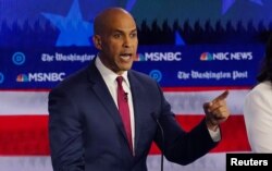 Senator Cory Booker (Partai Demokrat)