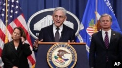 بهمن ماه گذشته مقامات اف‌بی‌آی و دادستانی آمریکا جزئیاتی از یک تیم جاسوسی علیه مسیح علینژاد در نیویورک را شرح دادند. 