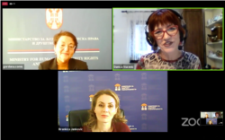 Gordana Čomić, ministarka za ljudska i manjinska prava i društveni dijalog, Danica Vučenić, moderatorka i Brankica Janković, poverenica za zaštitu ravnopravnosti tokom onlajn tribine "Žene u sektoru bezbndosti" u organizaciji Instituta za evropske poslove, 16. decembra 2020.