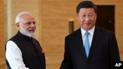 资料照 印度总理莫迪与中国国家主席习近平在武汉（2018年4月27号）