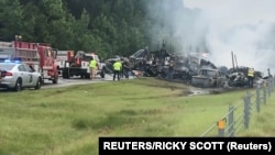Mesto lančanog sudara u kom je poginulo 10 osoba (Foto: Reuters/Ricky Scott)
