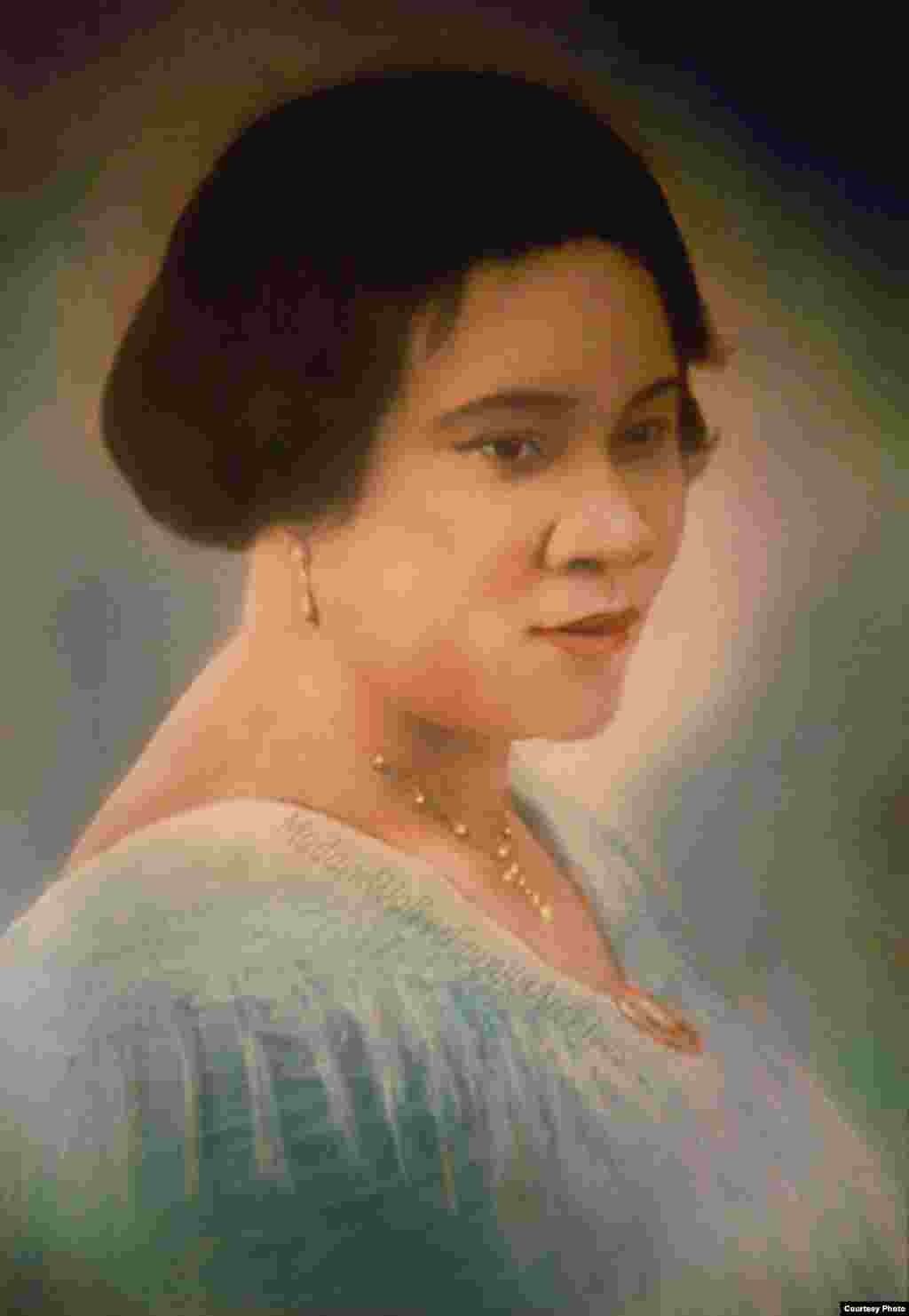 Colorized version of a portrait of Madam Walker, circa 1913 by Addison Scurlock, a well-known African American photographer. (Photo credit: A'Lelia Bundles/Madam Walker Family Archives)