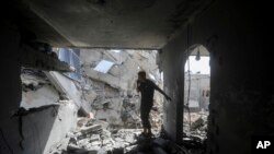 美国拜登政府表示，以色列在对加沙的军事行动中使用美国提供的武器，可能违反了国际人道法。