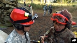 美國與中國軍人2017年11月18日在美國俄勒岡州舉行聯合救災演練。 （美聯社）