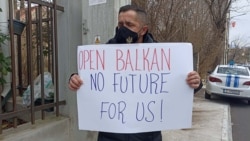 Protest pred sedištem Delegacije Evropske unije u Podgorici "Zajedno za mir"