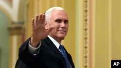 مایک پنس معاون رئیس جمهوری ایالات متحده آمریکا - آرشیو