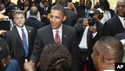 AQSh prezidentining Ganaga tashrifi. 2009-yil. 