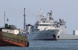 북한 해역에서 사살된 후 불태워진 한국 공무원이 탑승했던 어업지도선 무궁화 10호.