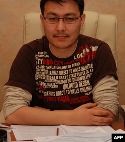 Fransiyada yashovchi Kamoliddin Rabbimov fikricha Yevropa rasmiylari Qirg'iziston janubida nima bo'lgani va bugungi vaziyat haqida yaxshi biladi