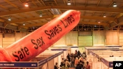 Menurut para ahli, vaksin masih merupakan harapan terbaik untuk memberantas AIDS. (Photo: AP)