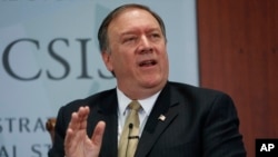 Arhva - Direktor CIA Majk Pompeo odgovara na pitanja u Centru za strategijske i međunarodne studije u Vašingtonu, 13. aprila 2017.