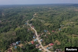 Pemandanga kecamatan Sepaku di Kabupated Penajam Paser Utara, Kalimantan Timur, 28 Agustus 2019. (Foto: Antara via Reuters)