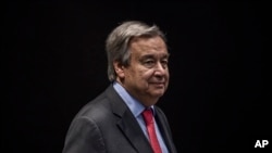 Sekjen PBB Antonio Guterres saat menghadiri konferensi pers di KTT iklim COP25 di Madrid, Spanyol, 2 Desember 2019. (Foto: AP/Bernat Armangue)