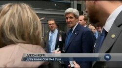 Частина підлеглих Керрі зневірились у дипломатії Обами, хочуть бомбардувань Асада. Відео