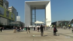 Anti-establishment Anger Drives France Elections