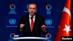 Turkish President Recep Tayyip Erdogan talks at the closing news conference during the World Humanitarian Summit in Istanbul, May 24, 2016. 