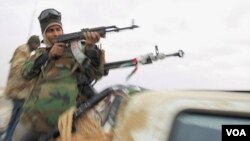 Perancis secara resmi mengakui gerakan pemberontak Libya.