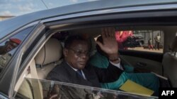Le leader de l'opposition camerounaise Maurice Kamto le jour de sa libération de prison à Yaoundé. (Photo: AFP)