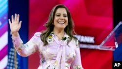 Член палаты представителей Элиза Стефаник, республиканка от штата Нью-Йорк, на мероприятии в Оксон-Хилл, Мэриленд, 23 февраля 2024 года (архивное фото)