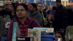 US Retailers Gear Up for Holiday Shopping Season