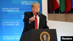 ARSIP – Presiden Donald Trump berpidatao kepada para menteri luar negeri dalam forum Koalisi Global untuk Mengalahkan ISIS di Departemen Luar Negeri, Washington, D.C., 6 Februari 2019 (foto: Reuters/Leah Mills)